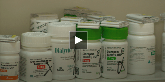 Opioid-expert-warns-of-Mexican-pharmacies-KSNV.