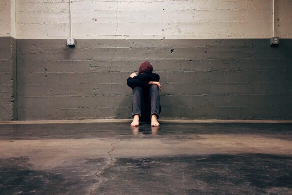 pain individual alone